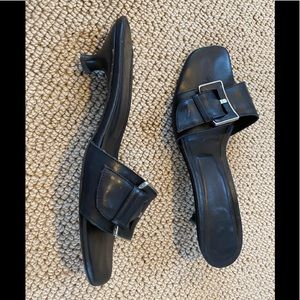Low heel sexy leather slides
